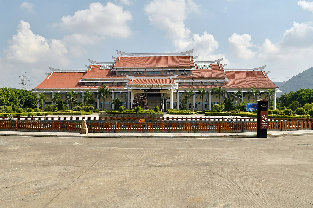 Luoyang Bridge versus Anping Bridge